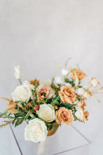 Load image into Gallery viewer, Golden Hour Centerpiece
