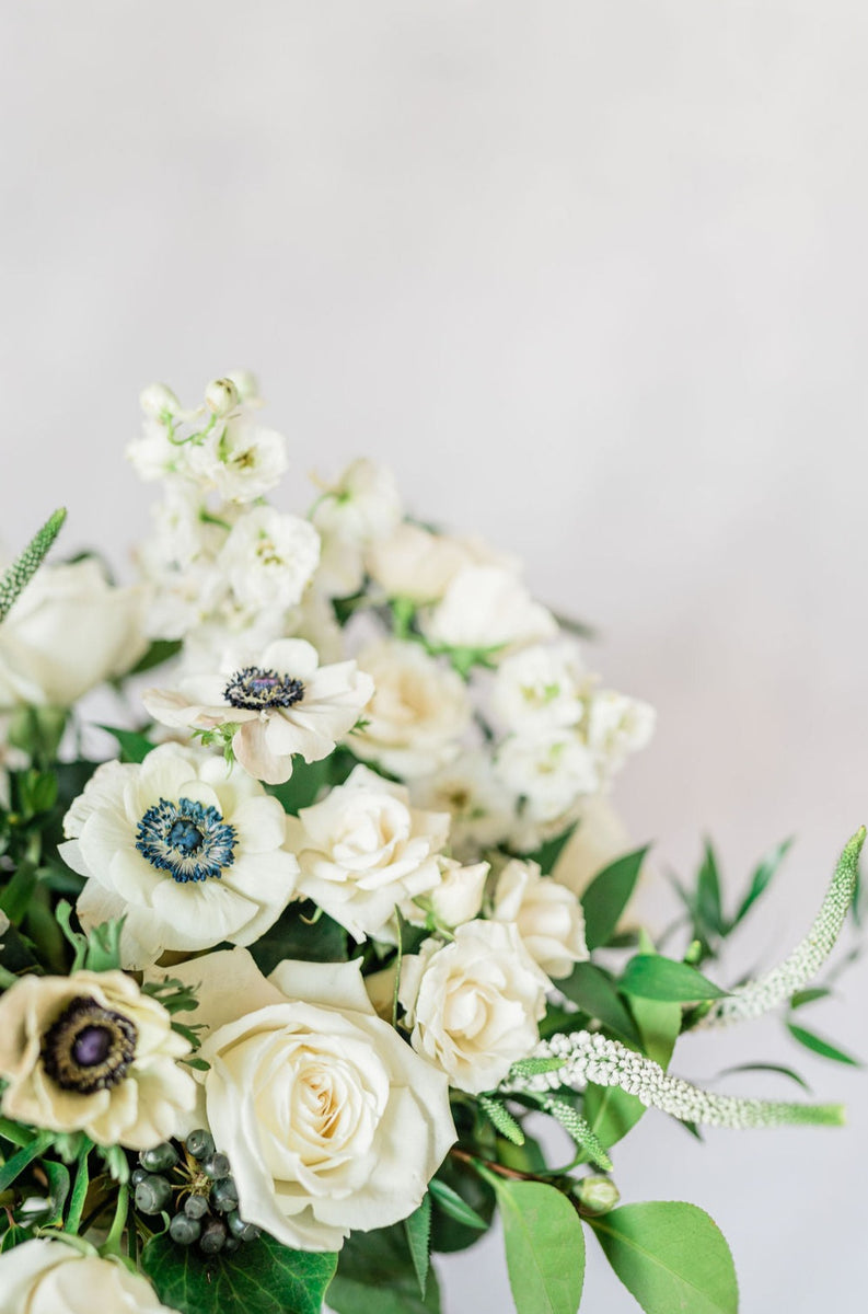 Garden Noir Centerpiece – Ebb and Flow Flowers