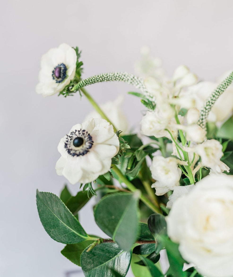 Ebb And Flow Roses Garden Noir Bridesmaids Bouquet – Ebb and Flow Flowers